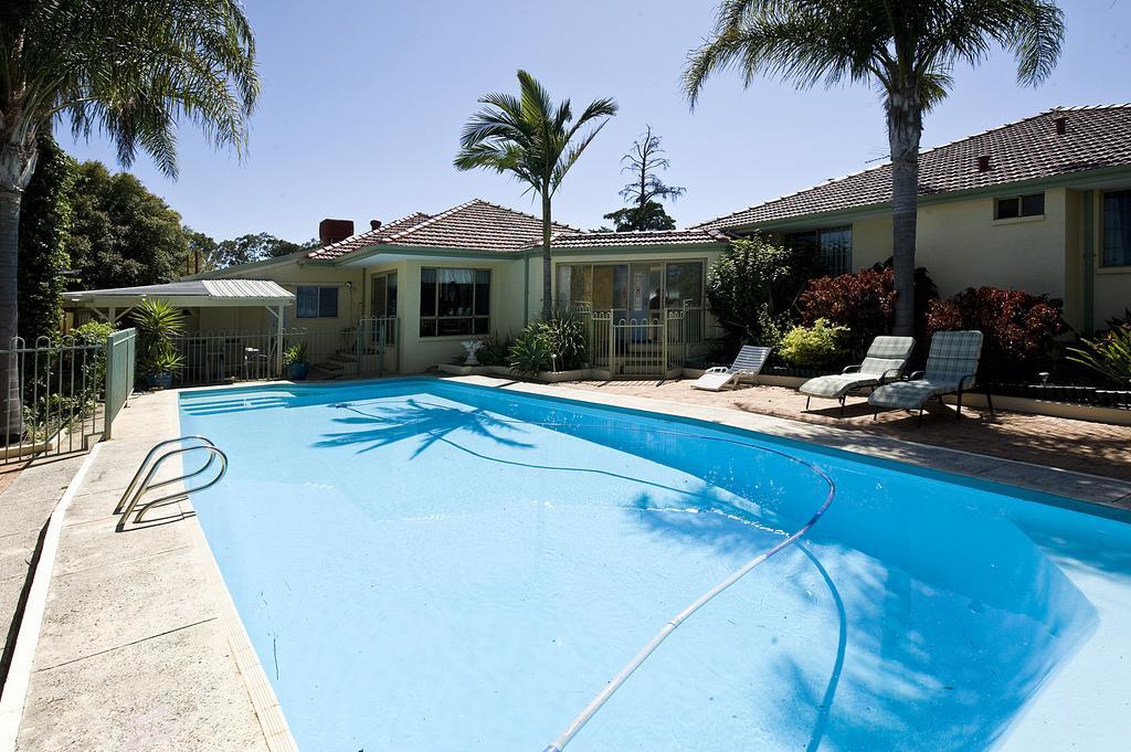 Armadale Cottage Bed & Breakfast Redcliffe Exteriör bild