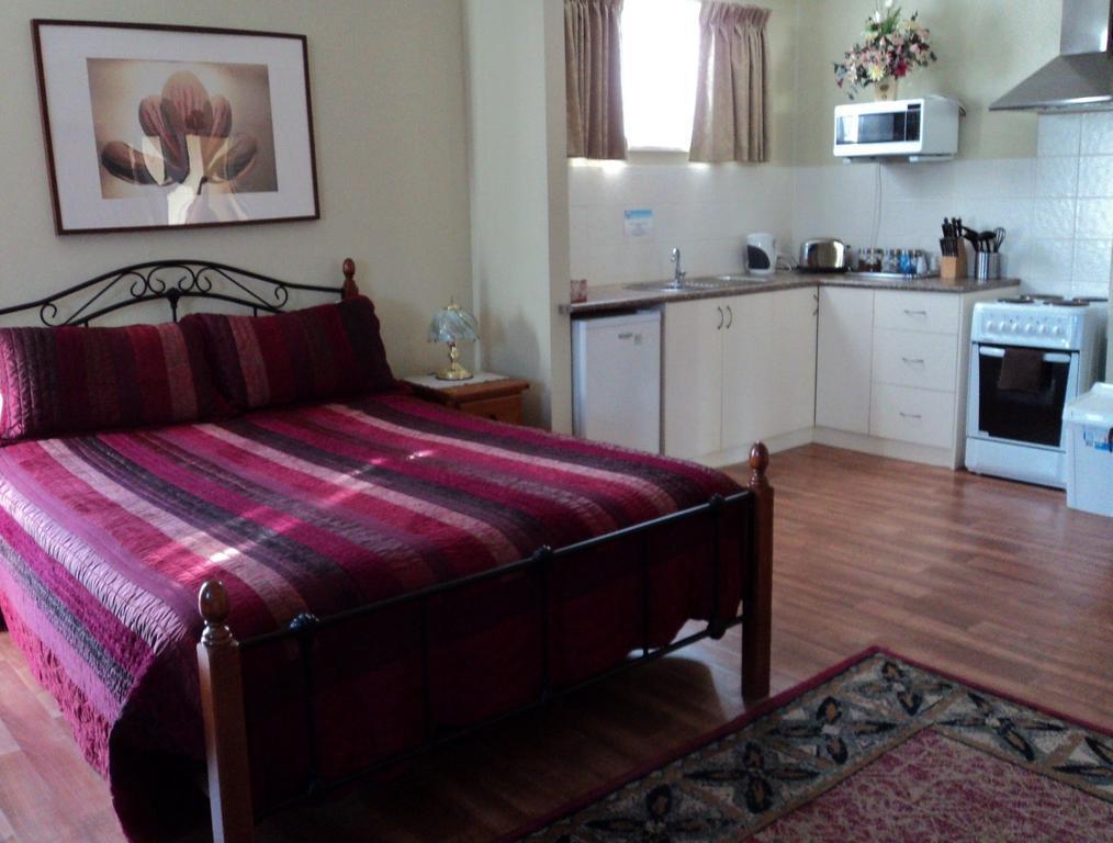 Armadale Cottage Bed & Breakfast Redcliffe Exteriör bild