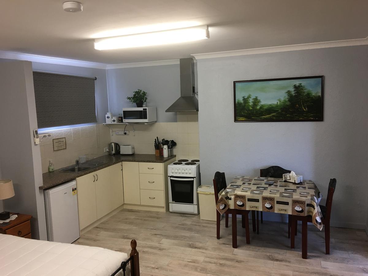 Armadale Cottage Bed & Breakfast Redcliffe Exteriör bild