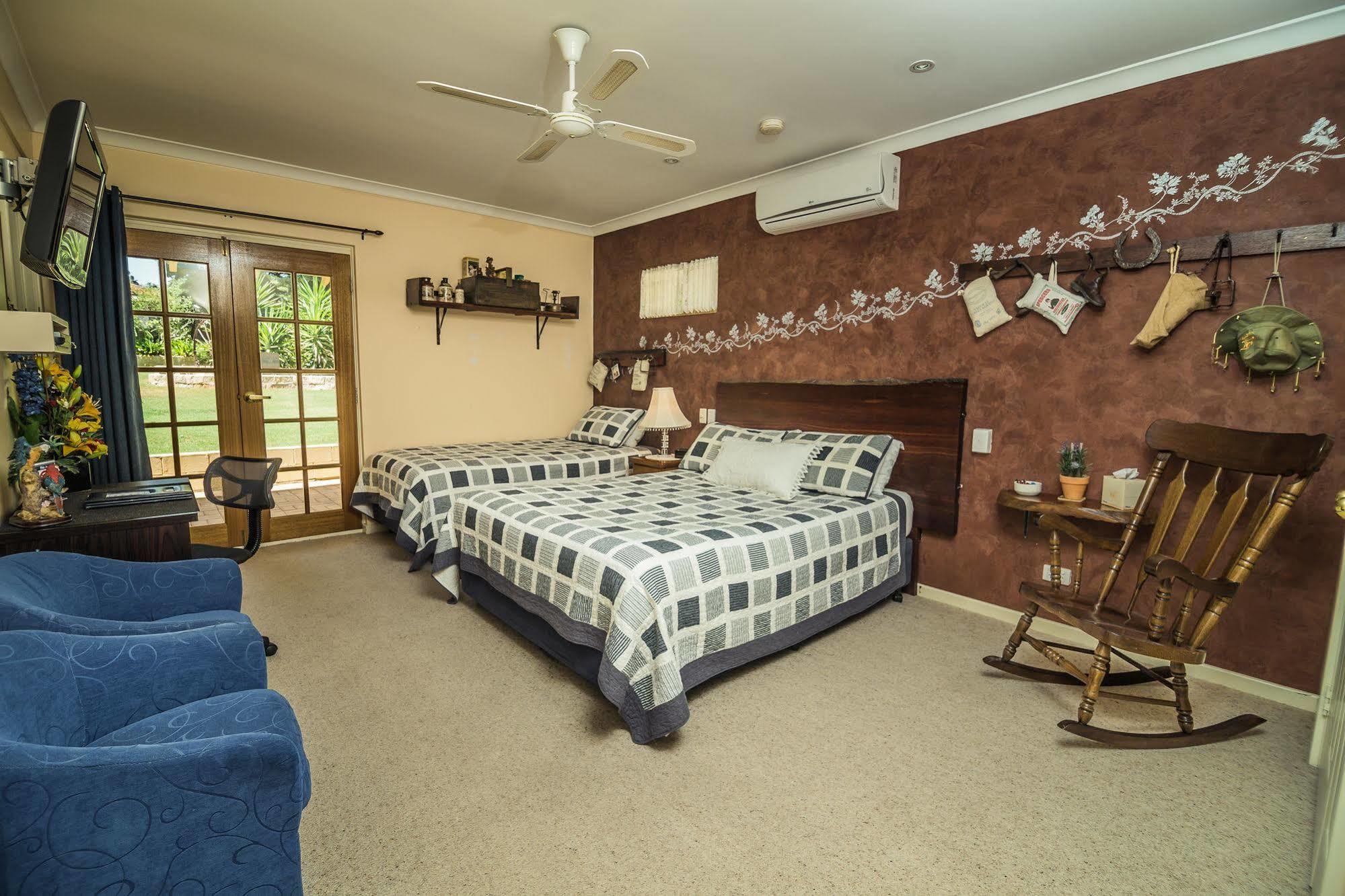 Armadale Cottage Bed & Breakfast Redcliffe Exteriör bild